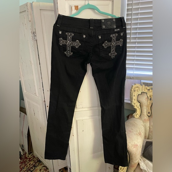 SOLD - Picture 2 of 4